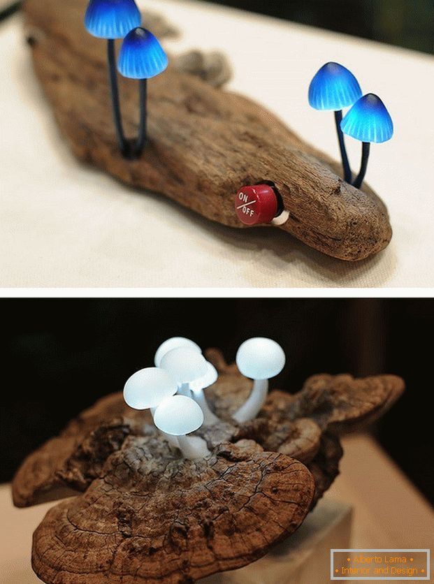 LED лампа под формата на гъби върху парче дърво