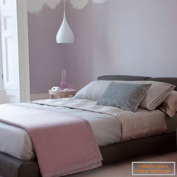 Пастелна розова спалня