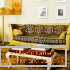 Жълти мебели в хола
