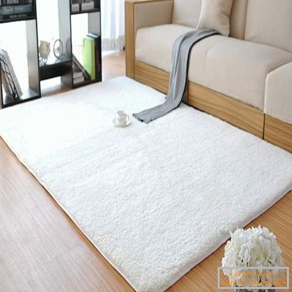 бял килим, снимка 10