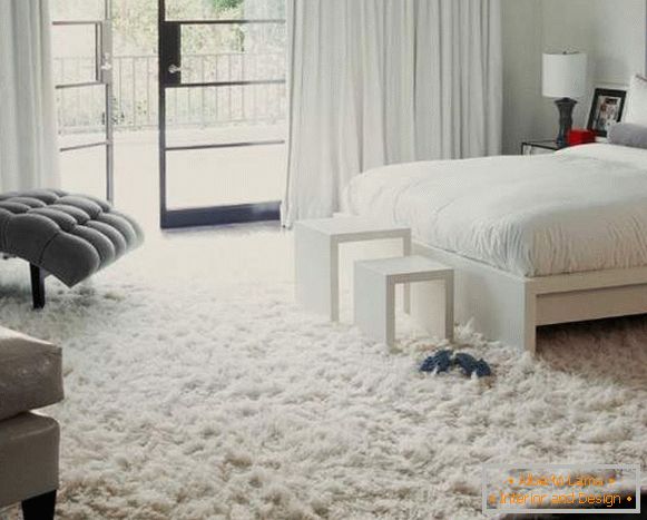бели килими на пода, снимка 31