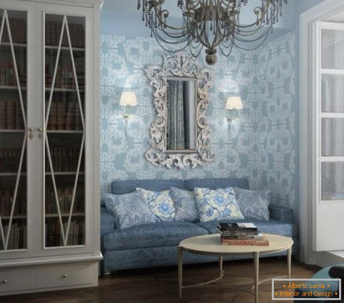Стая за гости в сини тонове. Декорацията на стените се избира в съответствие с изискванията на бароковия стил.