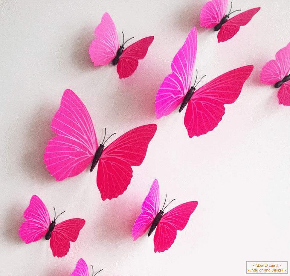 Закрепване на пеперуди с щифтове