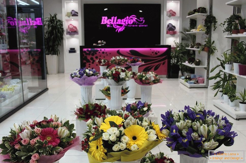 Декорация на магазин за цветя