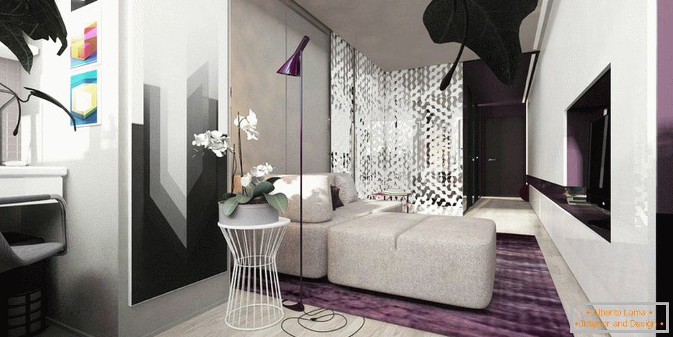 Пурпурни акценти в дизайна на малък апартамент