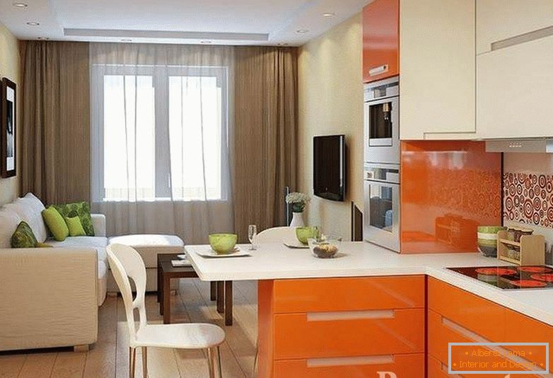 Оранжев цвят във вътрешността на кухнята