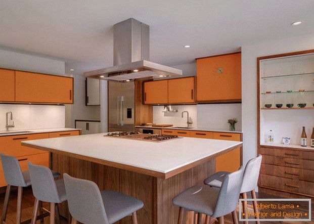 кухненски дизайн остров в частна къща
