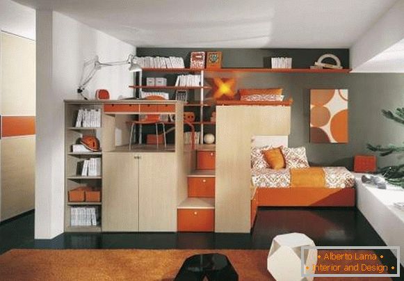 Дизайн на едностаен апартамент с дете на ученик - работно място на снимката