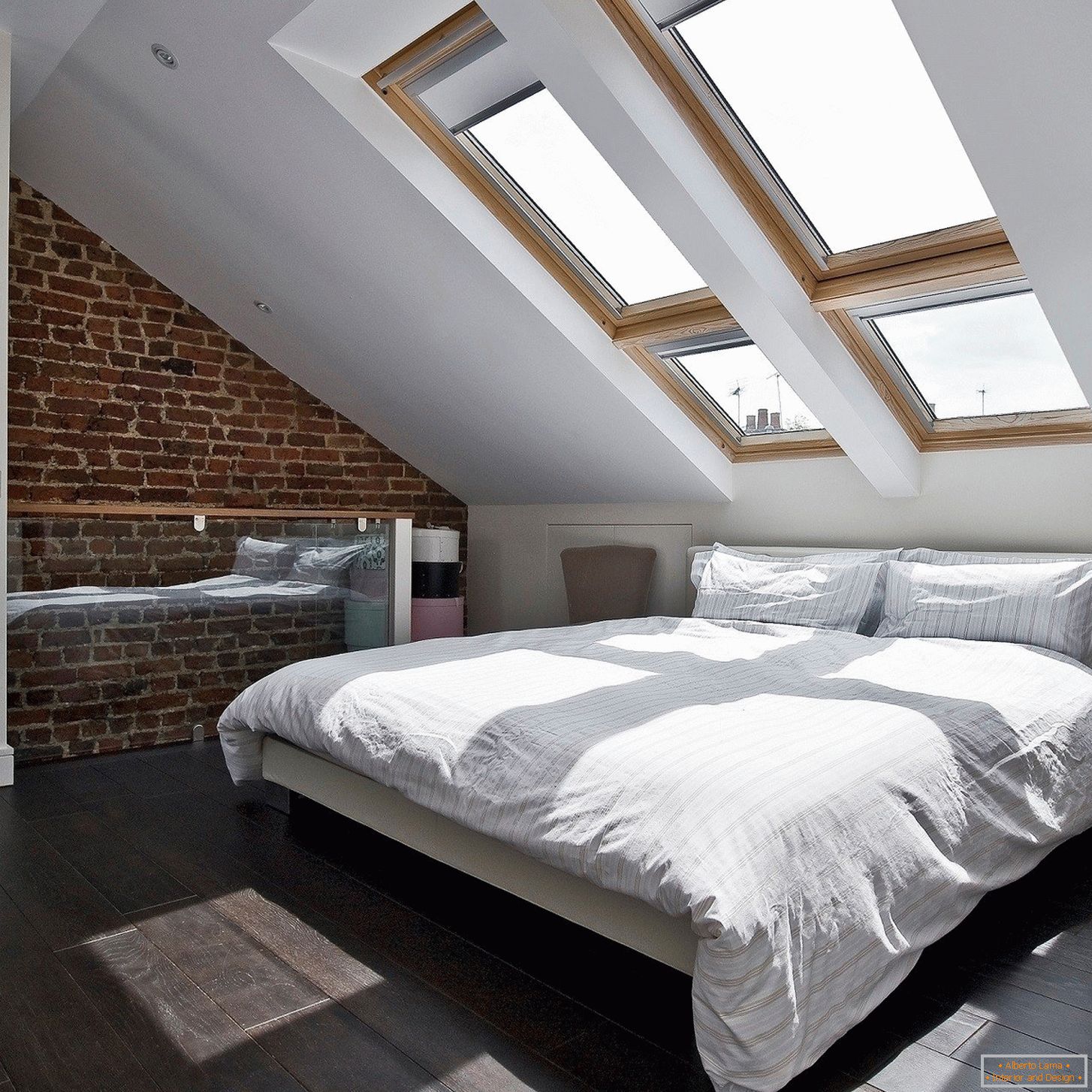 Дизайн на спалнята на тавана