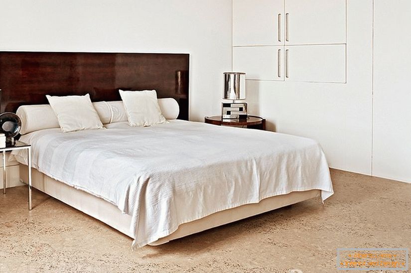 Спалня в минималистичен стил
