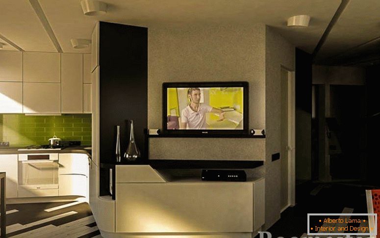 Телевизор на стената в стаята