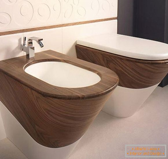 Дървена тоалетна чиния