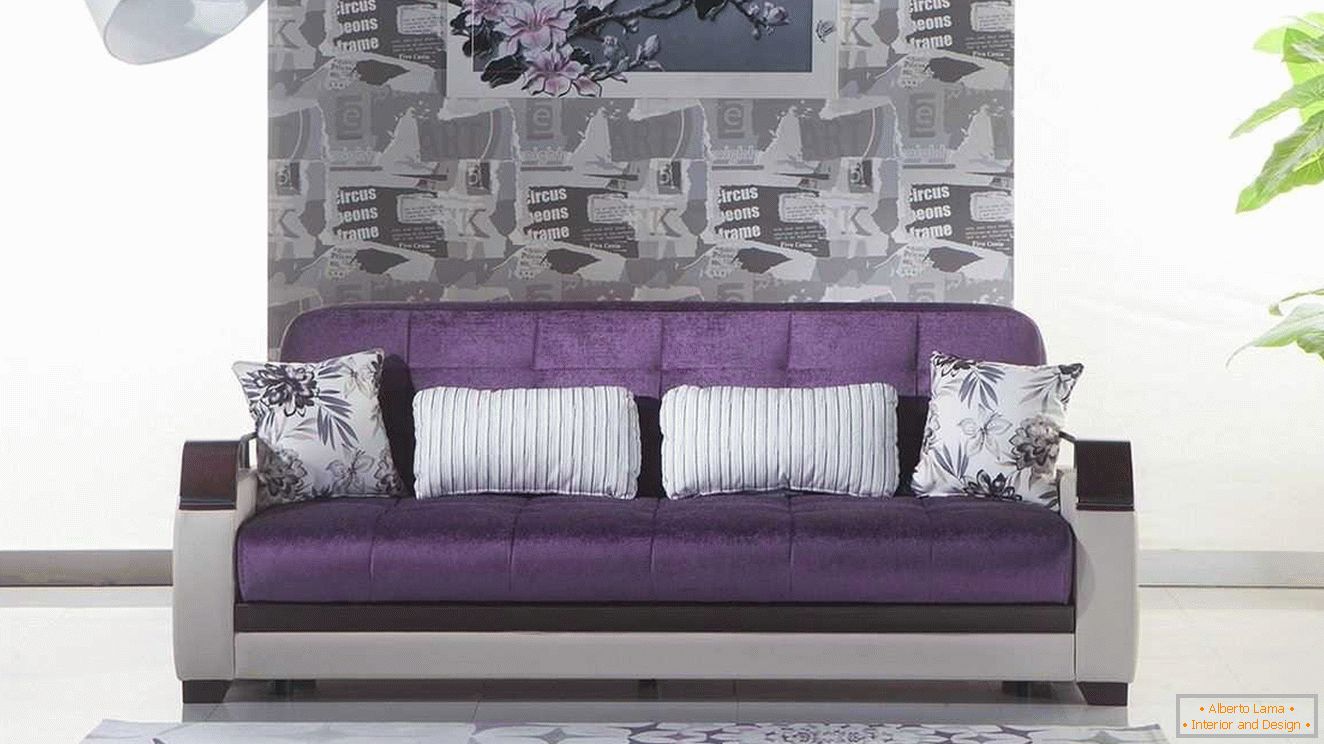 Луксозен пурпурен диван