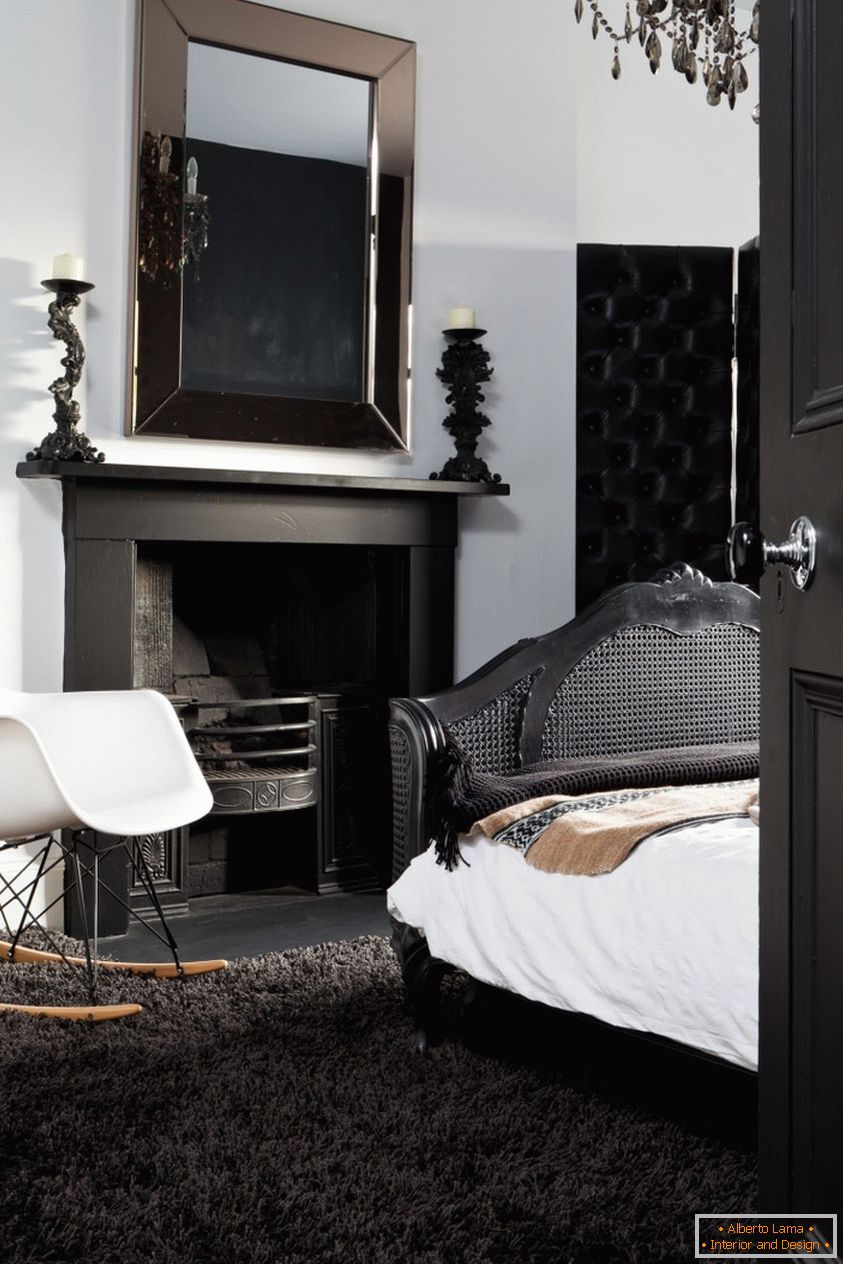 Красива комбинация от черно и бяло във вътрешността на спалнята