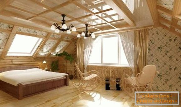 Интериорен дизайн на тавана в дървена къща