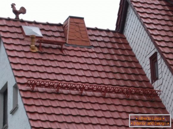 Устройството на покрив от метална керемида 2