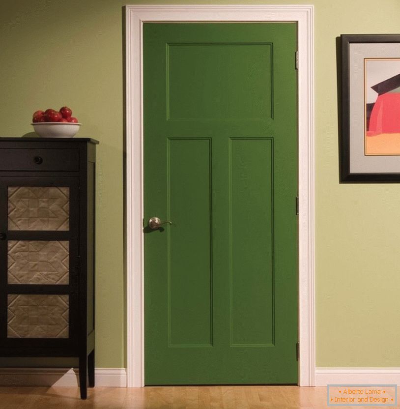 Зелената врата в стаята