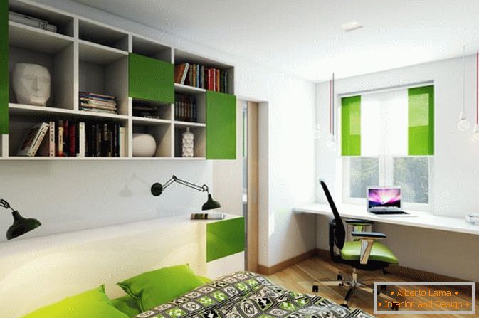 Зелени акценти в спалнята на малък студиен апартамент в Русия