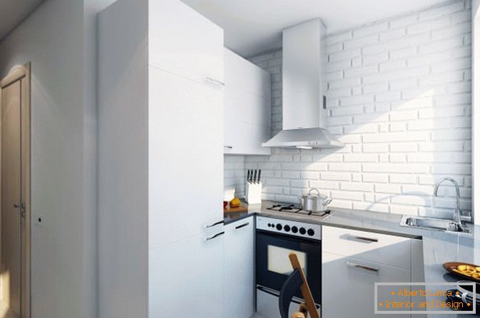 Бяла кухня на малък студио в Русия