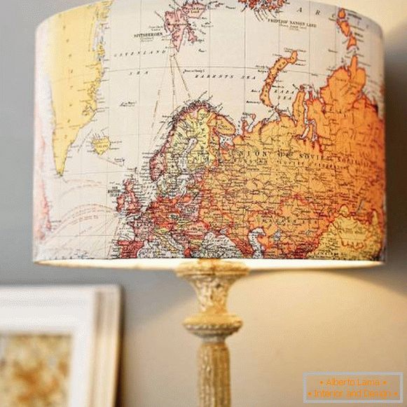 Настолна лампа от картата