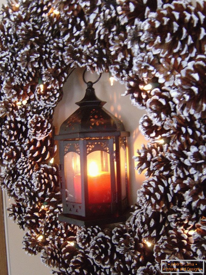 Коледна украса на конуси, снимка 52