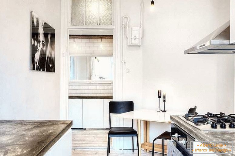 Стилна кухня на малък апартамент в Швеция