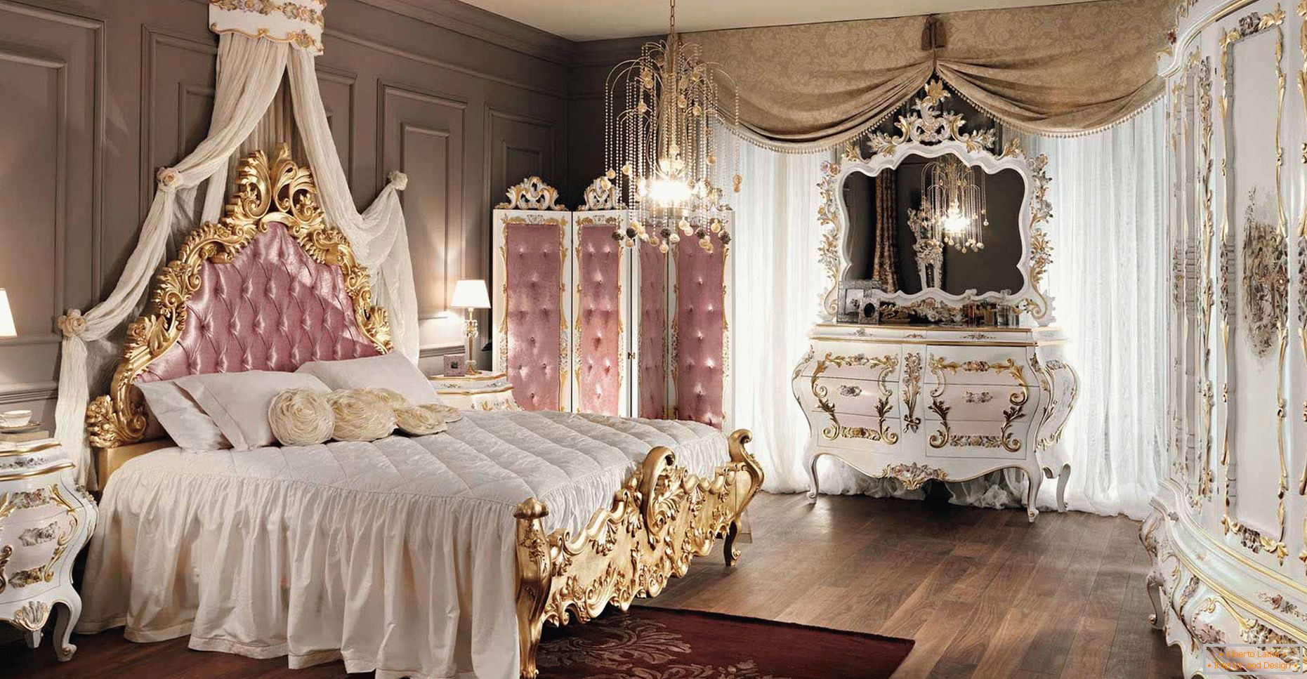 Помпозна и величествена спалня за млада дама.