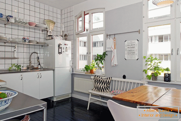 Кухнята на малък апартамент в Стокхолм