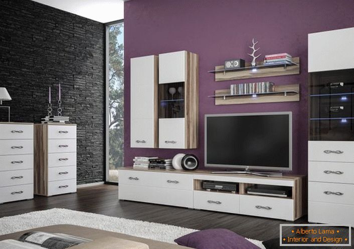 Пример за разнообразието от възможности е поставянето на модулни мебели в хола. 