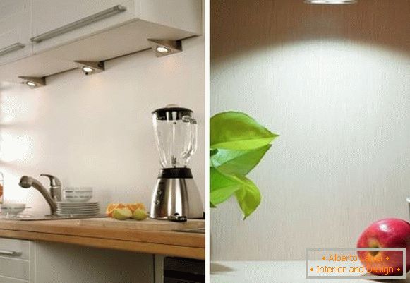 LED осветителни тела за кухня под шкафове над главата на снимката
