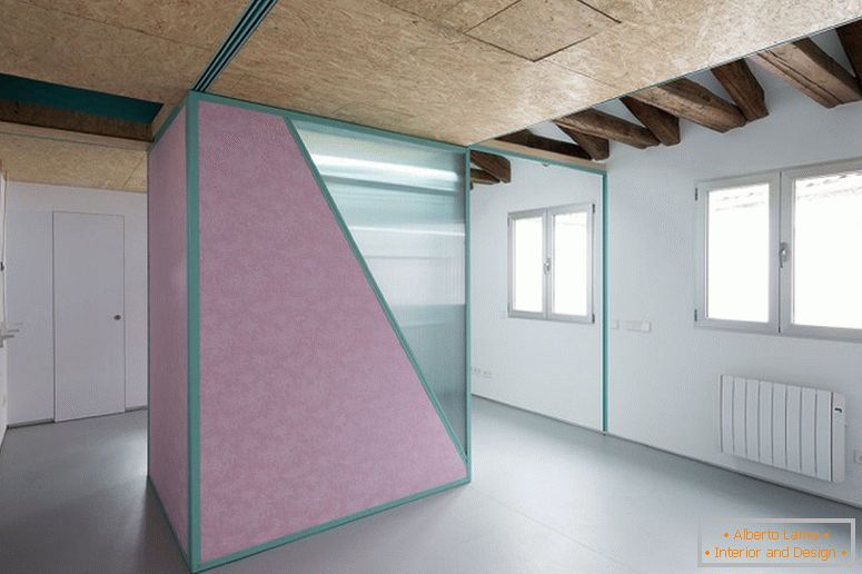 Удивително жилищно строителство: разгъната стая в сгъната форма