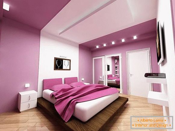 Модерен дизайн на спалнята в ярък лилав цвят