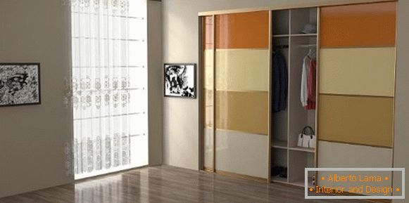 Вградено гардеробно отделение - фото дизайн в спалнята със стъкло