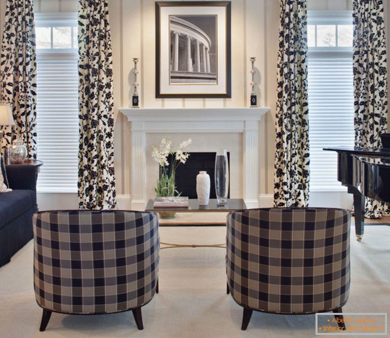 красиви биволски завеси - завеси в дневна стая - съвременни пана за завеси - завеси до дневна стая, разположени заедно с допълнителни дълга драперия и черен диван