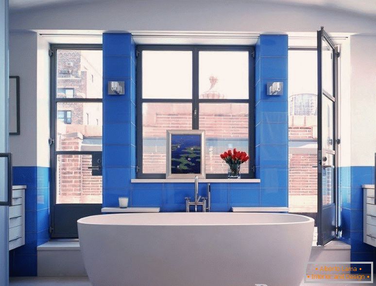 Използване на синьо в банята декорация