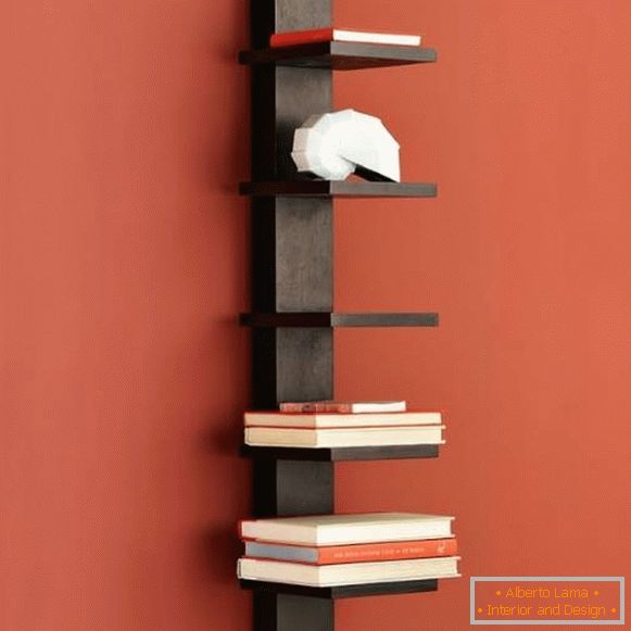Стенни рафтове за книги и декор