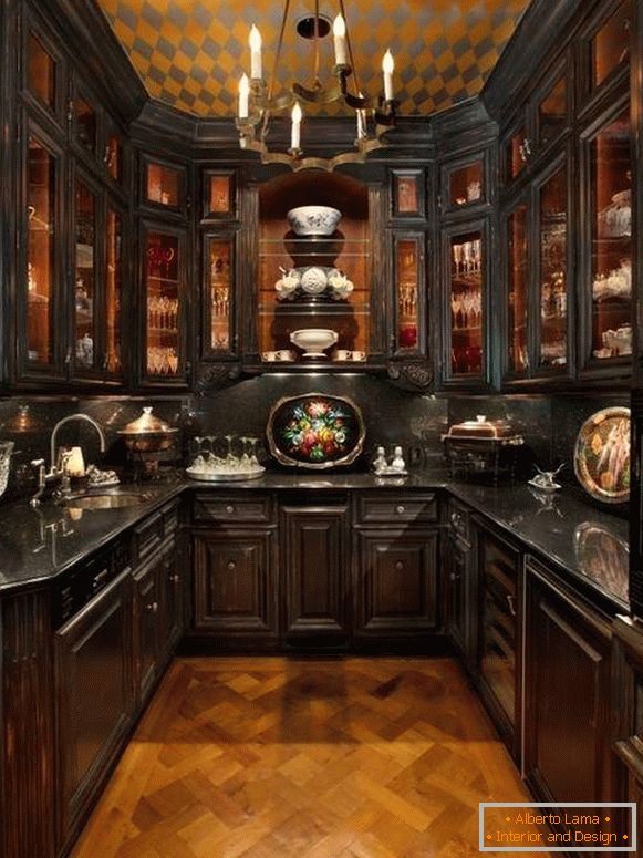 Декоративни елементи за кухненски интериор в класически стил