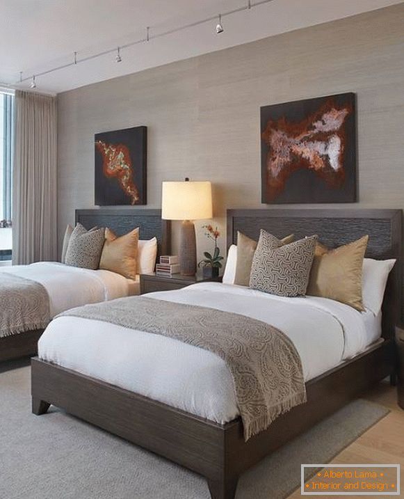 Спалня в модерен стил с две легла