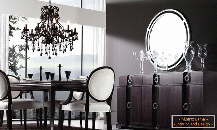 В дизайна на трапезарията се използват по-тъмни оттенъци на кафяв цвят. Арт деко с подчертани контрасти е луксозен и елегантен. 