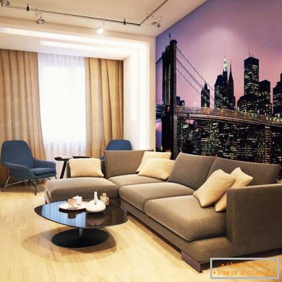 Дизайнът на хола в малък апартамент - Хрушчов с тапети на стената