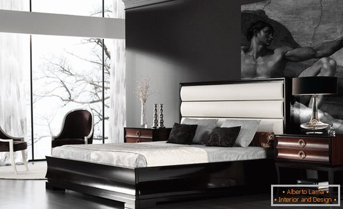Спалнята в стила Арт Деко е направена в тъмни цветове, но панорамните прозорци я правят ярка, визуално разширява пространството. 