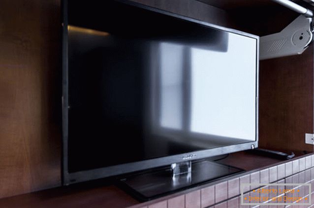 Модерна плазмен телевизор