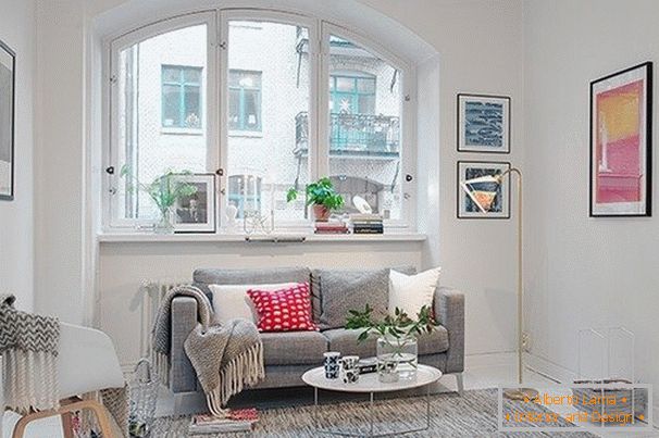 Всекидневна на малък апартамент в скандинавски стил