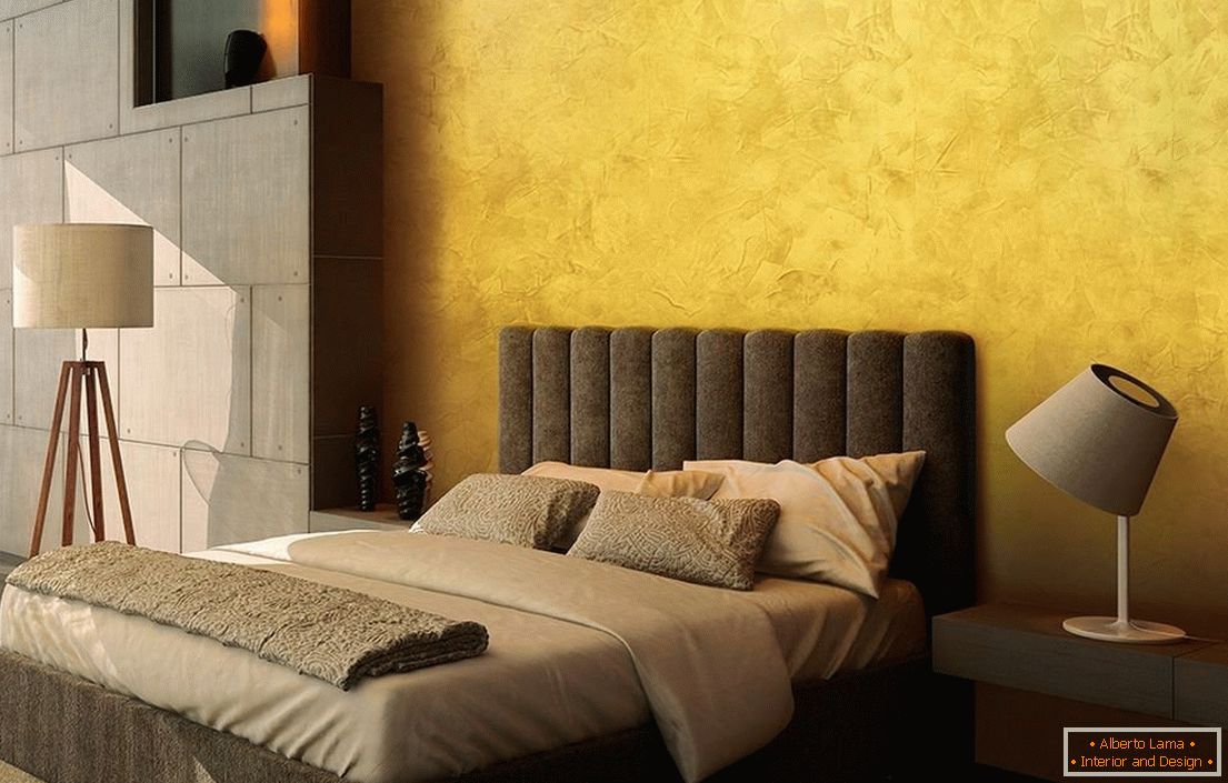 Спалня с жълти стени