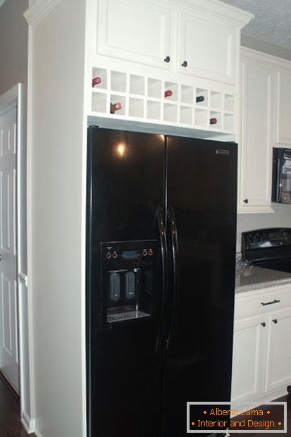 Вграден хладилник в малката кухня