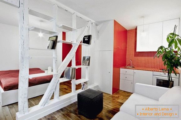 Студио апартамент в червено-бял цвят