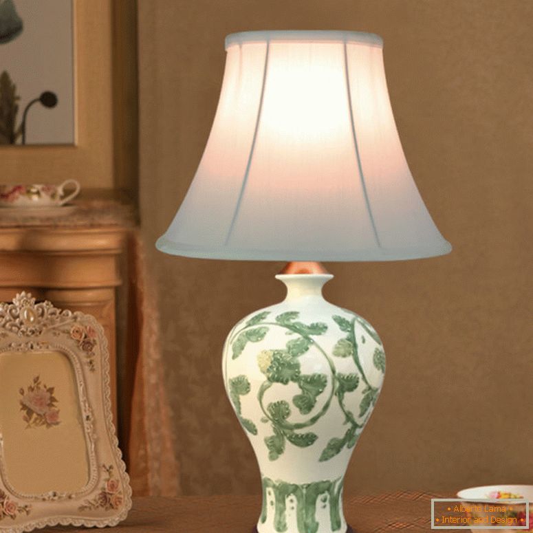 Европейски стил 110 до 220 до източника на светлина плат-абажур-керамичен-lampvody двустаен-порцелан-маса лампа