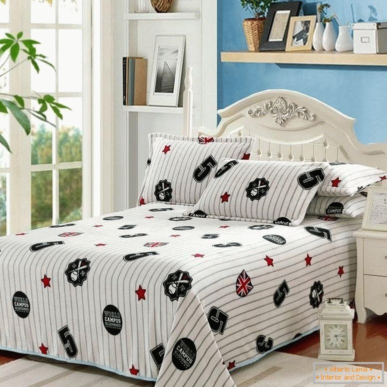 Легло с възглавници