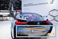 BMW обяви приблизителната цена на дългоочаквания хибриден суперавтомобил i8