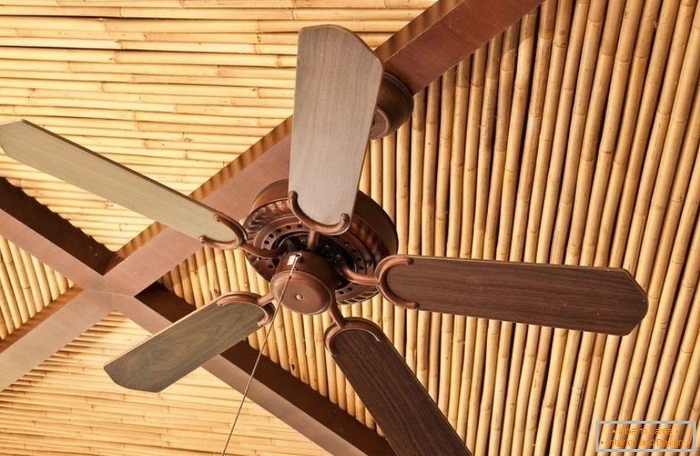Бамбукови декорации для потолка 